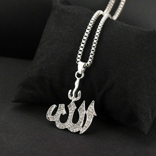 Allah Kristall als Halskette in Gold und Silber
